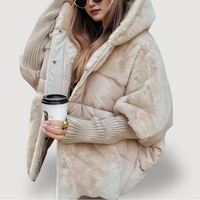 JESSY – COSY HOODED JACKET - Beige
