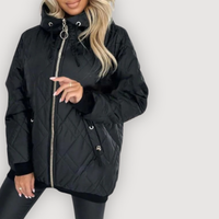 MAURA – QUILTED HOODED JACKET - Black