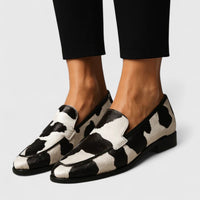 Quinzee | Cushioned Elegance Loafers - Black and White