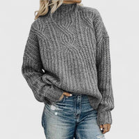 Lerynna | Sophisticated Cable Knit Sweater - Grey