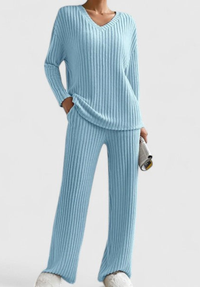 Angeline™ Comfortable Set | V-Neck Sweater and Wide-Leg Ribbed Pants - Sky Blue