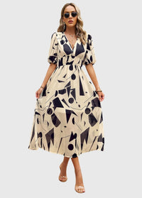 Merlin™ | Flattering Floral Midi Dress - Apricot