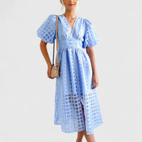 Elanqi | Elegant Midi Dress - Light blue